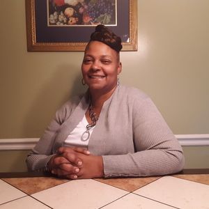 Meet your Posher, Gina